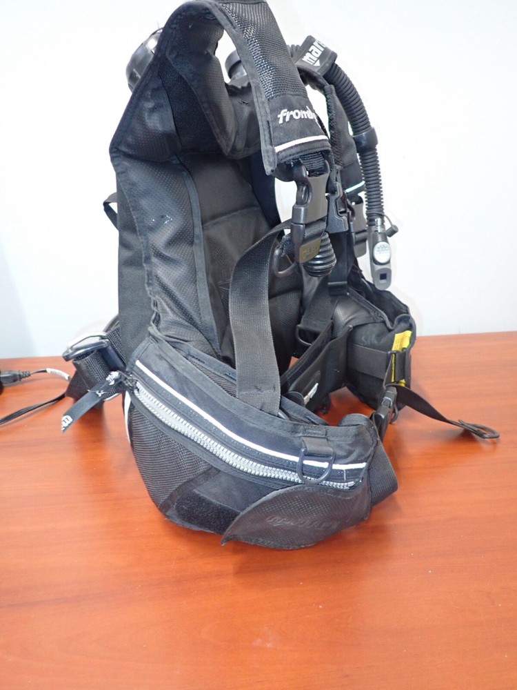 Mares Frontier Vera Womens BCD Medium Used