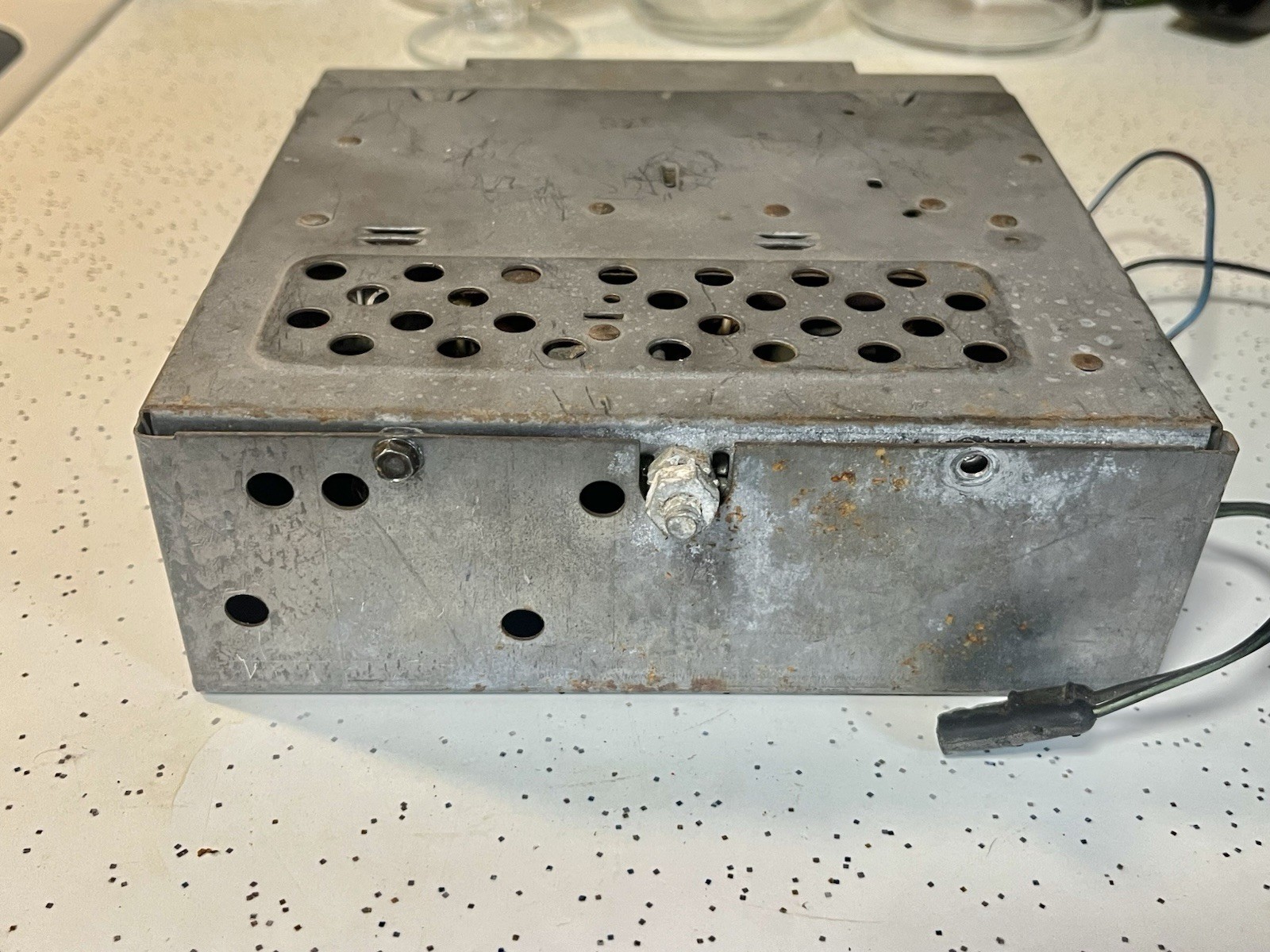 1963 Ford AM Radio, 3TMF, For Parts