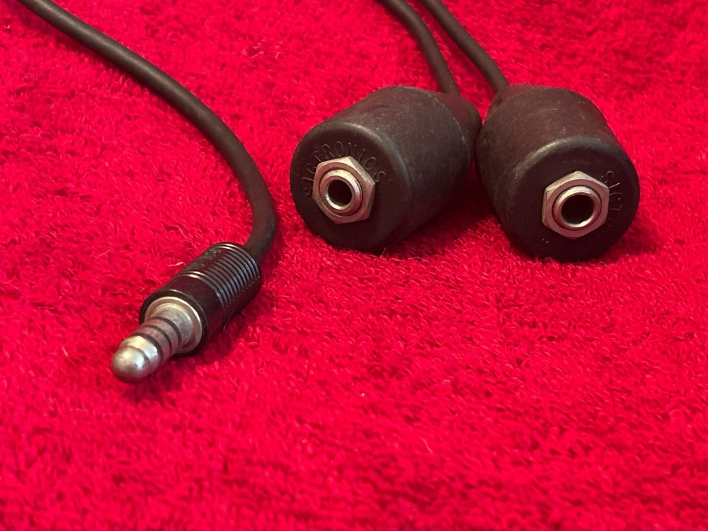 SIGTRONICS GA HEADSET TO HELICOPTER ADAPTER