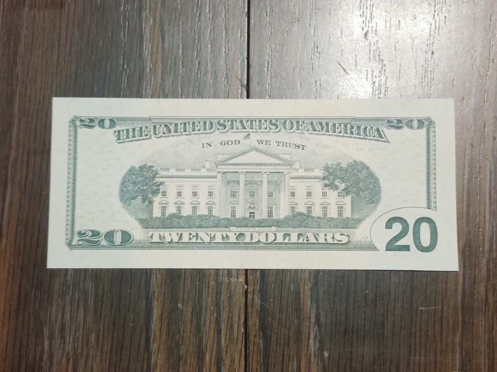 (2) 2017 A $20 UNC AND CONSECUTIVE BROKEN LADDER NOTES. WET INK TRANSFER ERROR!