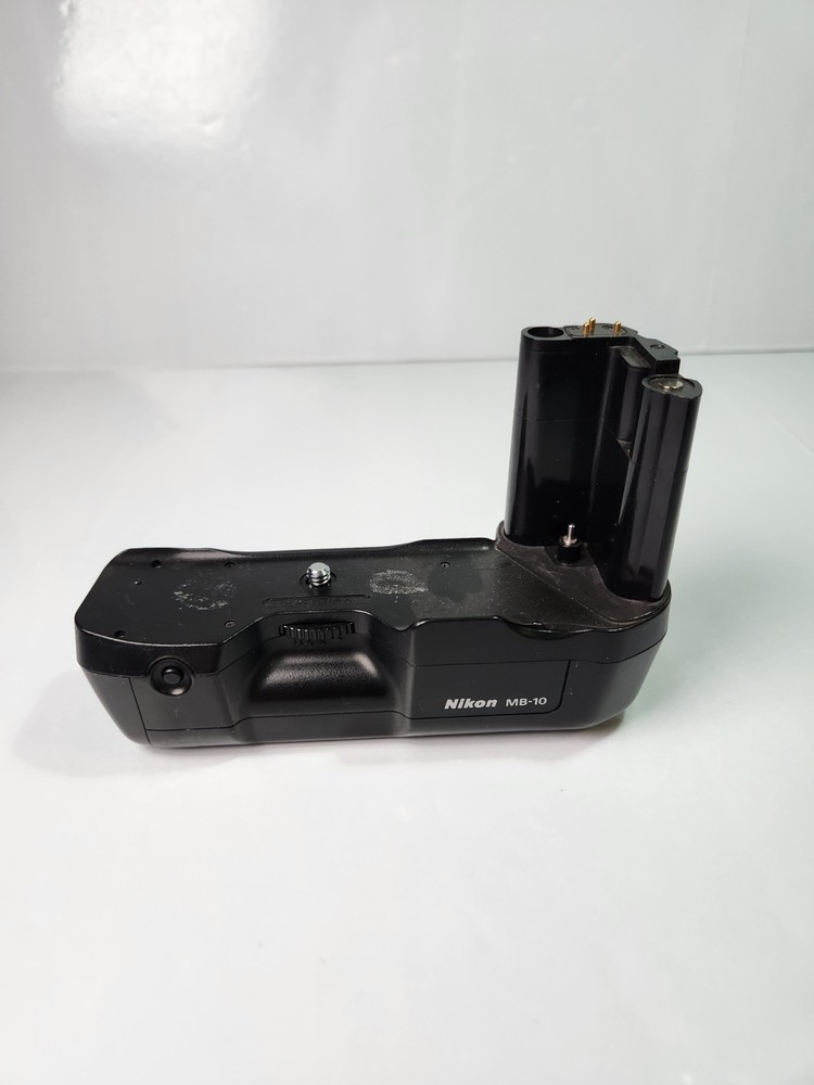 Nikon MB-10 Battery Grip MB-10