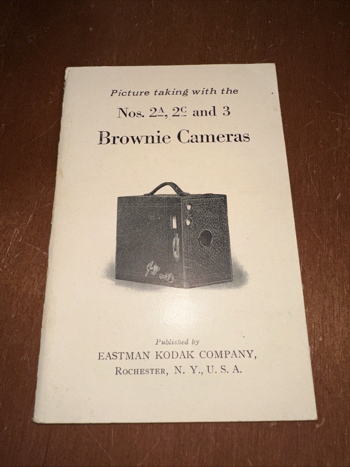 Antique Kodak Brownie Box Camera No 2A, Model B Original Box & Manual Untested