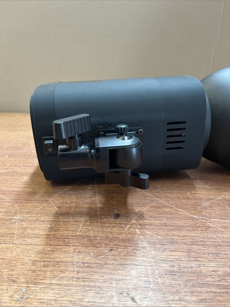 NEEWER S101 LED Video Light MISSING BULB