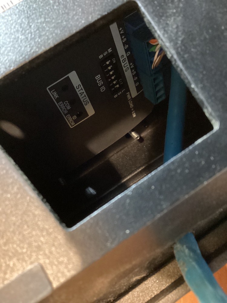 Extron EBP 100 ﻿eBUS 60-1388-01