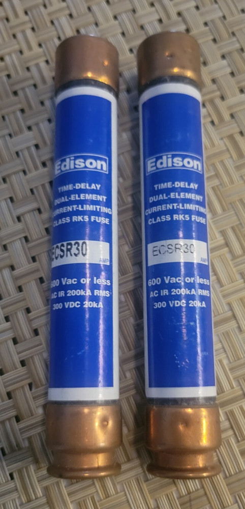 2 EDISON ECSR30 TIME DELAY DUAL ELEMENT FUSE 600VAC 30A Tested!