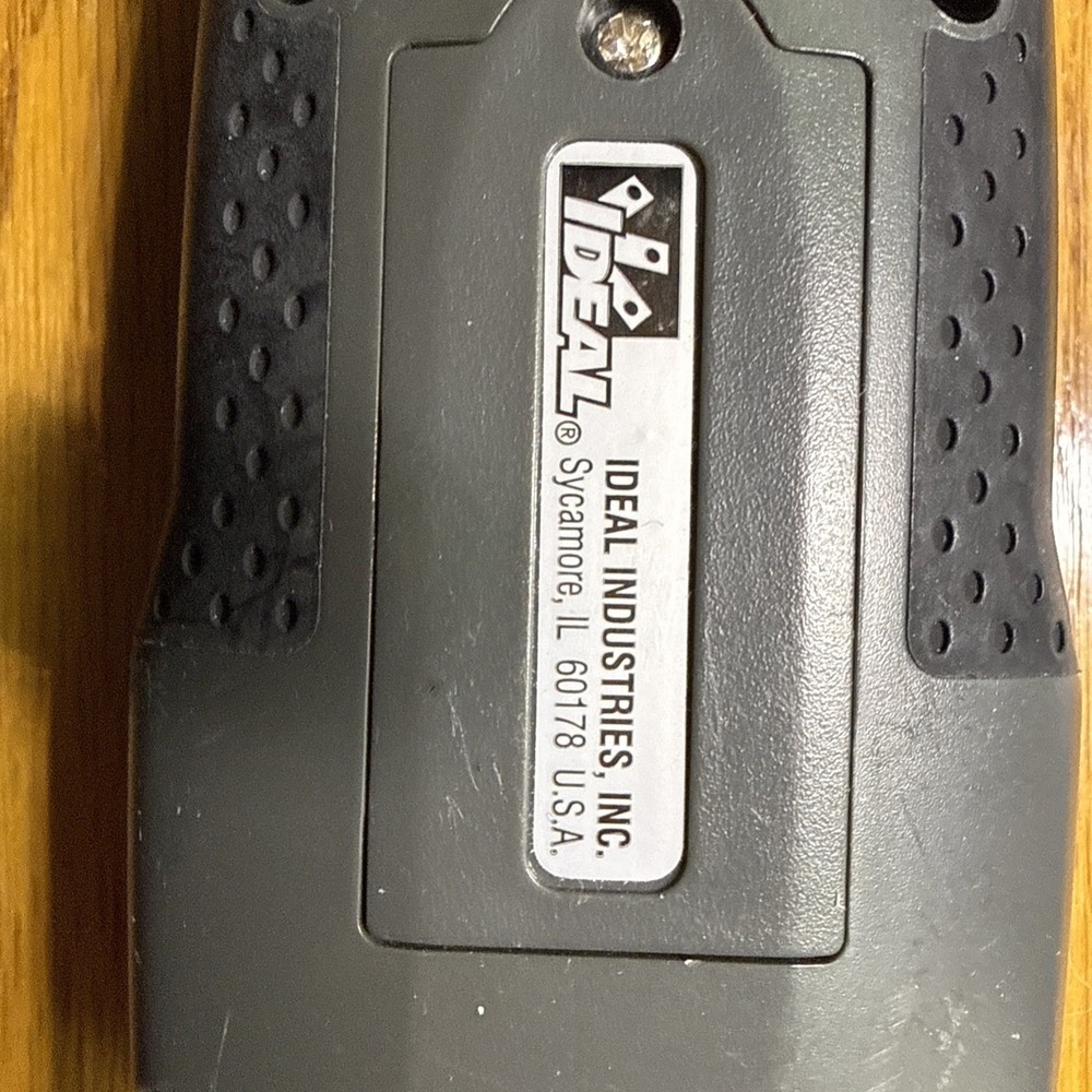 ideal VDV Multimedia Cable Tester with Hard Case