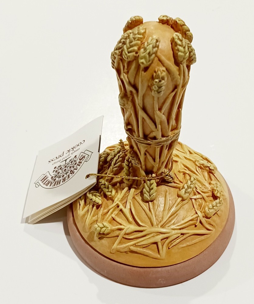 1997 Wheat Corn Shaker Hearth Cookie Press