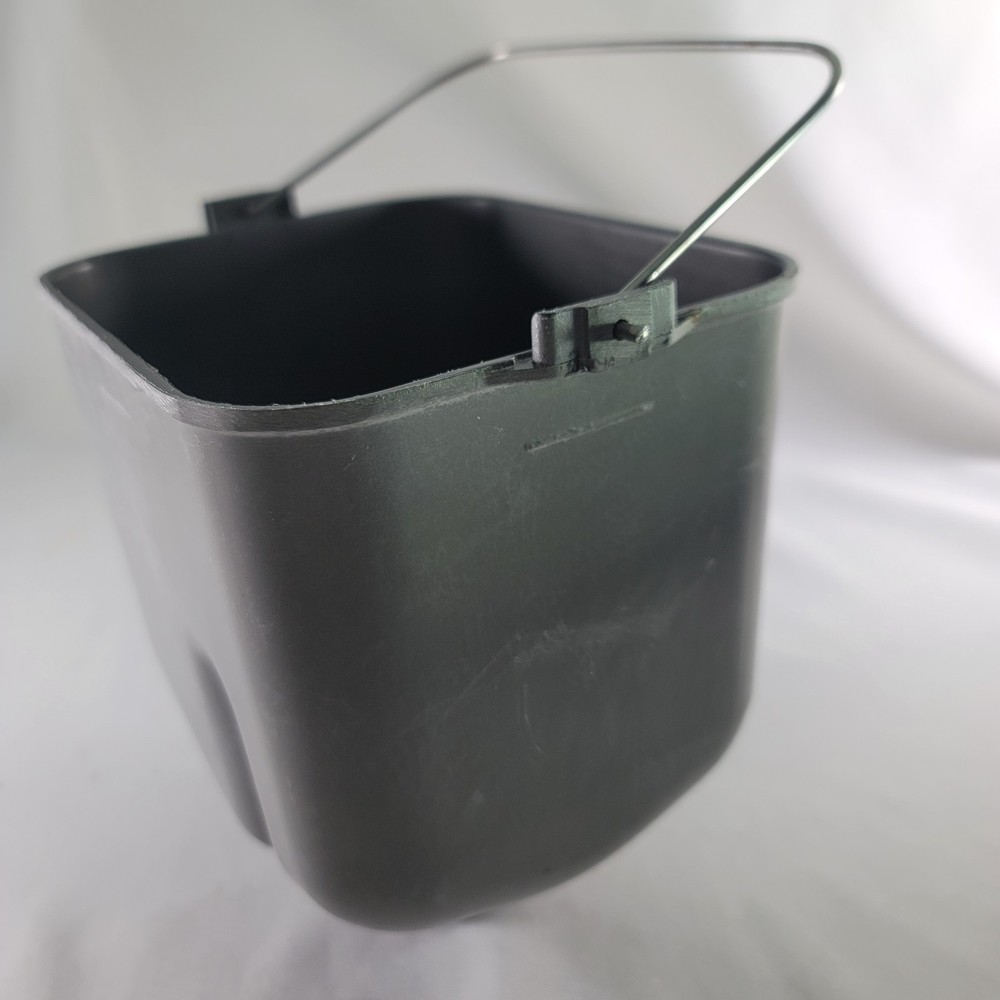 Breadman Bread Maker Pan & Paddle Only for Machine Model TR444 Replacement Part