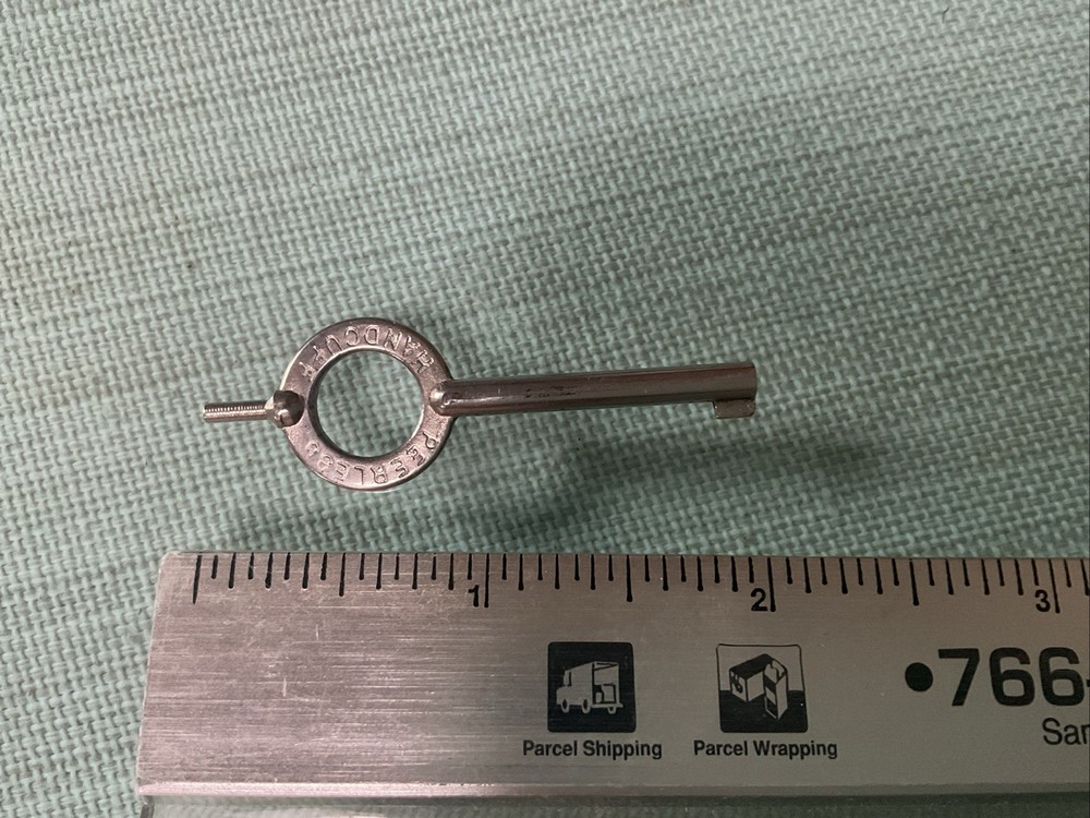 Peerless Handcuff Key