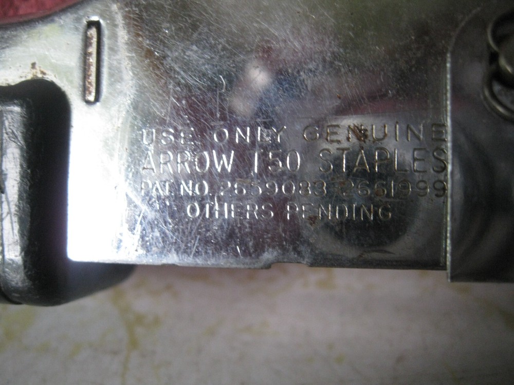 VINTAGEARROW HT-50A HEAVY DUTY HAMMER TACKER