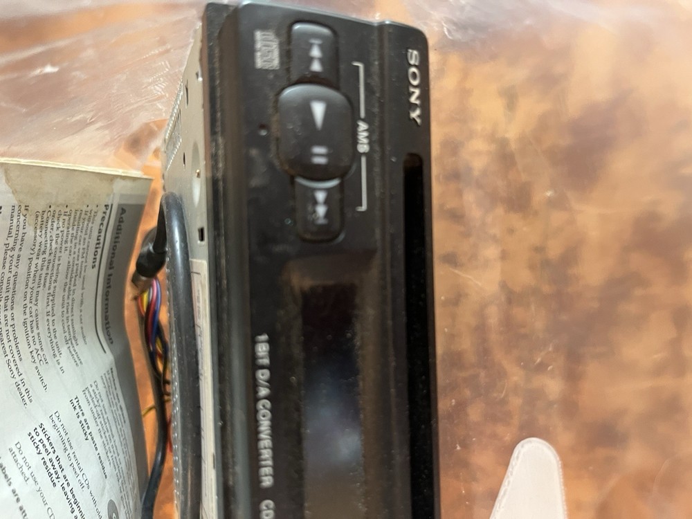 Sony CDX-1000RF Compact Disc Player System For Parts Untested