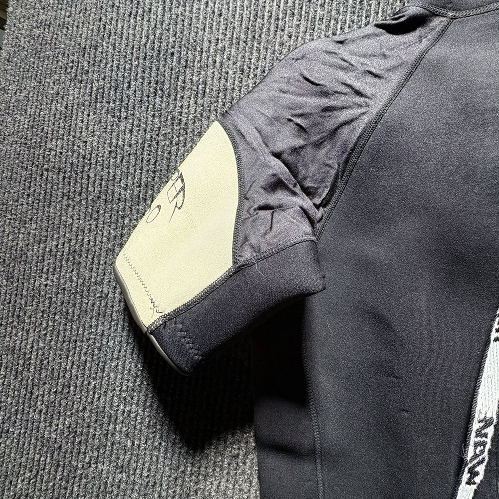 Heat Wave Wet Suit