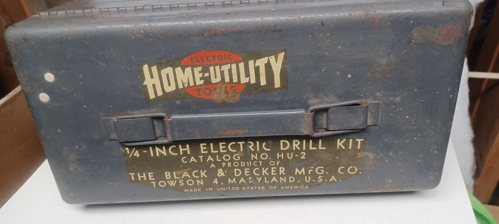 VINTAGE BLACK & DECKER DRILL KIT TOOL BOX