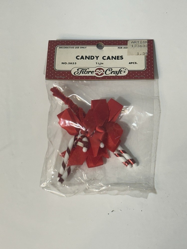 Fibre-Craft Santa's Miniature Collection