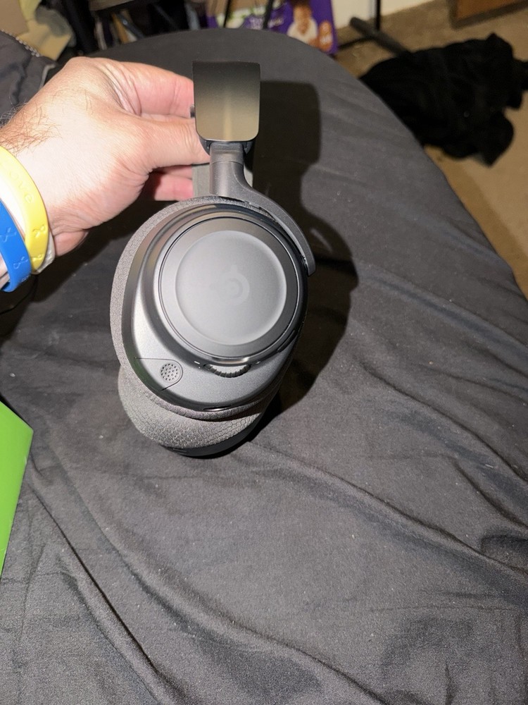 SteelSeries Arctis Nova 7 Gen 2 Wireless Gaming Headset-Black