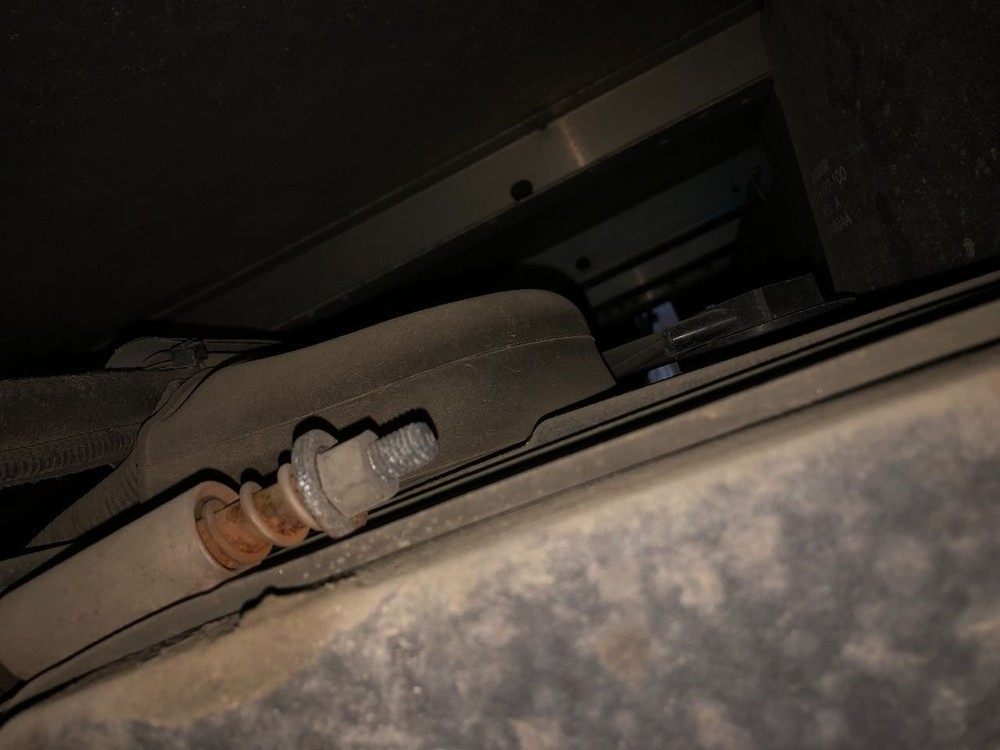 Kenworth T680 Left/Driver DEF Sensor - Used