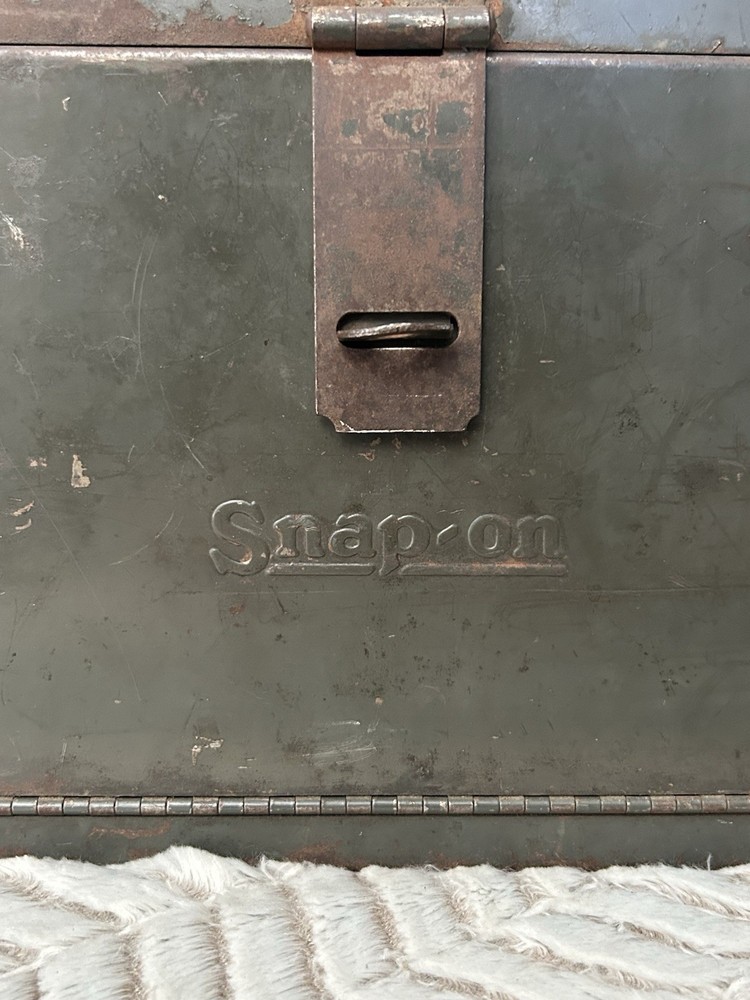 EARLY SNAP ON TOOLS A FRAME TOOL BOX with 2 PULL OUT DRAWERS RARE