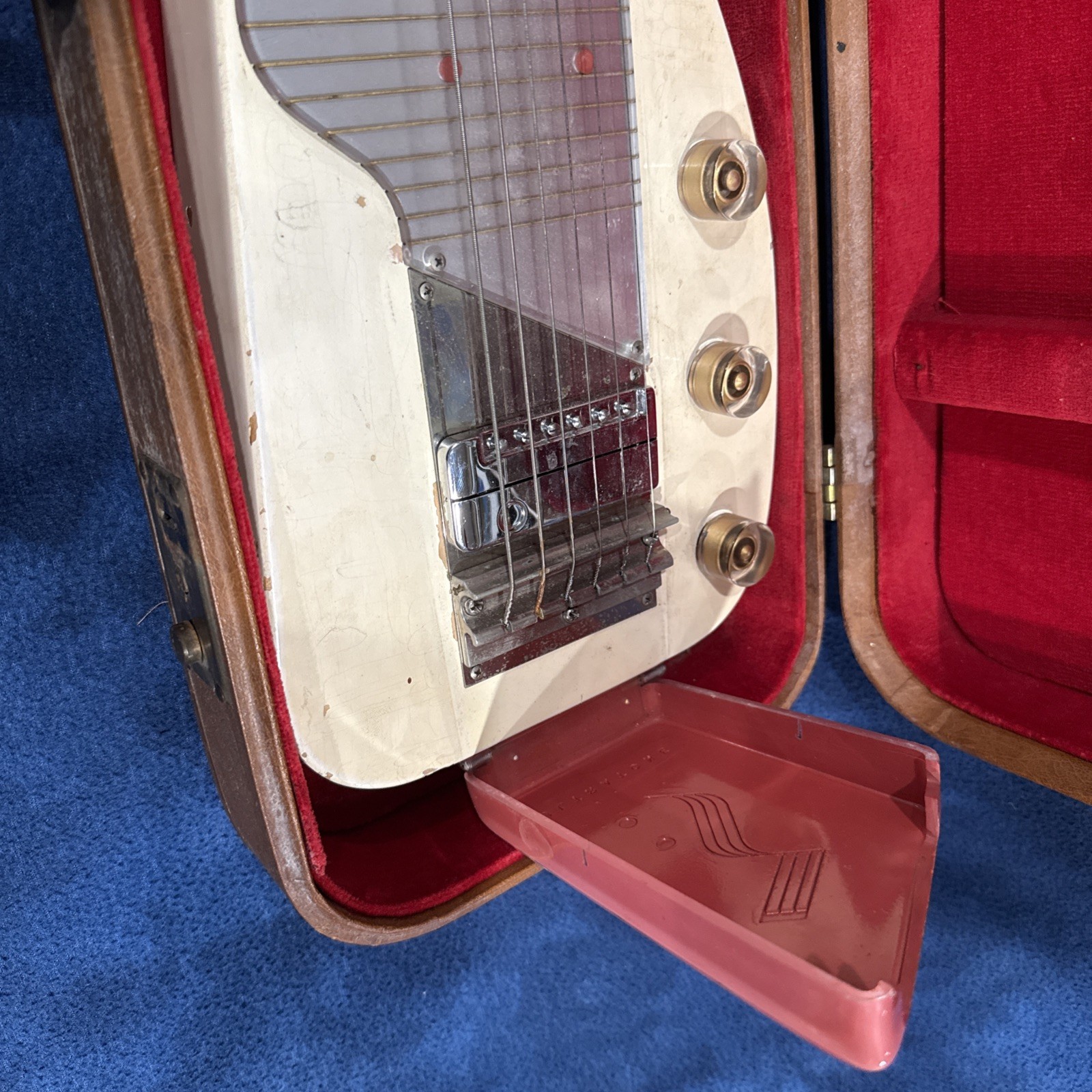 1953/52 Vintage Gibson Ultratone White/Coral Lap Steel Guitar w/ Case