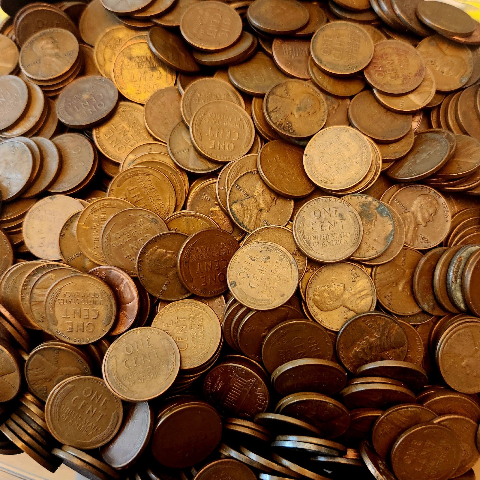 Circulated COPPER 1909-1982 P/D/S PENNIES-Approx 3500-Mostly Wheat-Unsearched