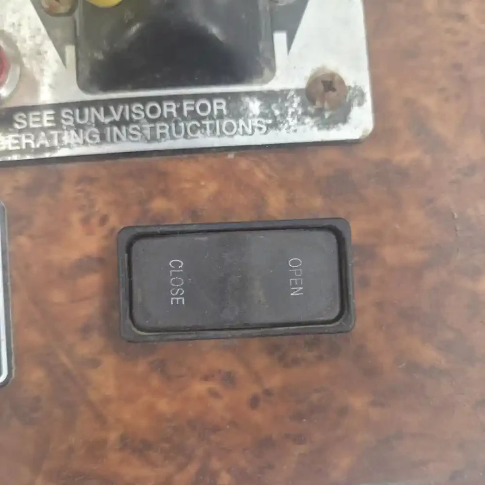 2005 Kenworth T800 Dash Panel