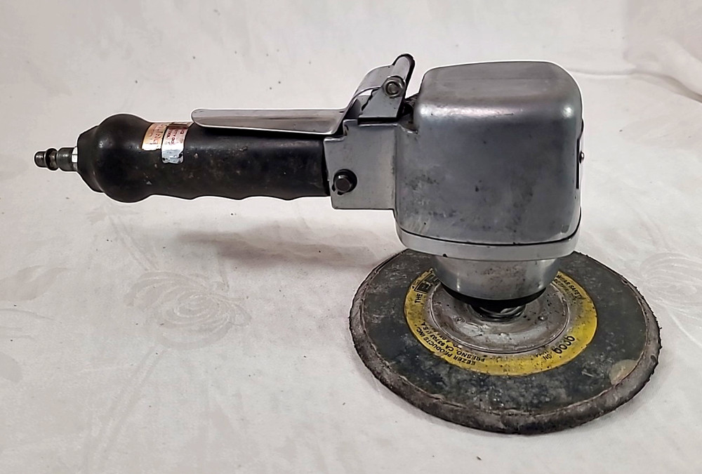 Matco Tools MT1864 Dual Action Pneumatic Sander