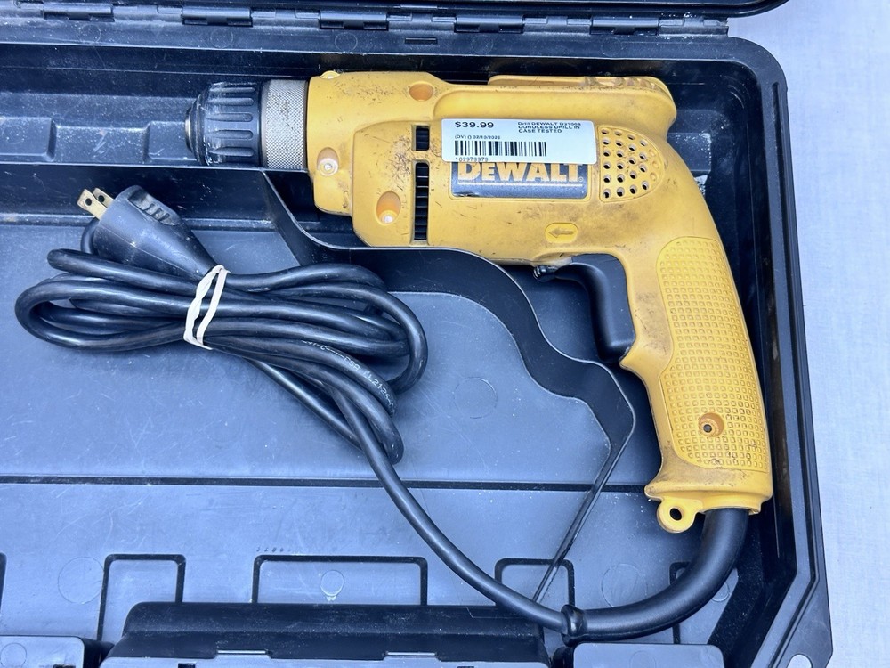 DeWalt D21008 6 Amp 3/8" Variable Speed Corded Drill with Case