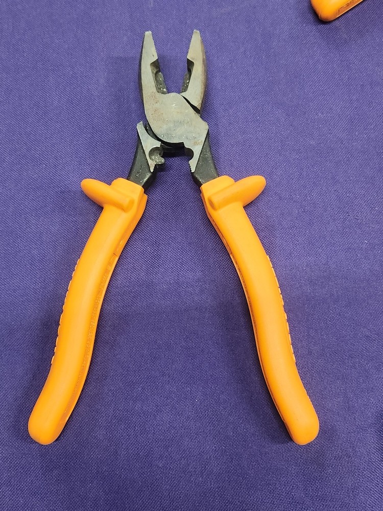 Klein Tools 33529 Premium 1000V Insulated Tool Bundle