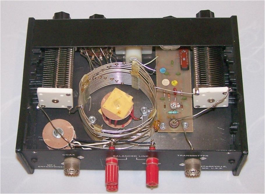 MFJ Versa Tuner II model MFJ945C