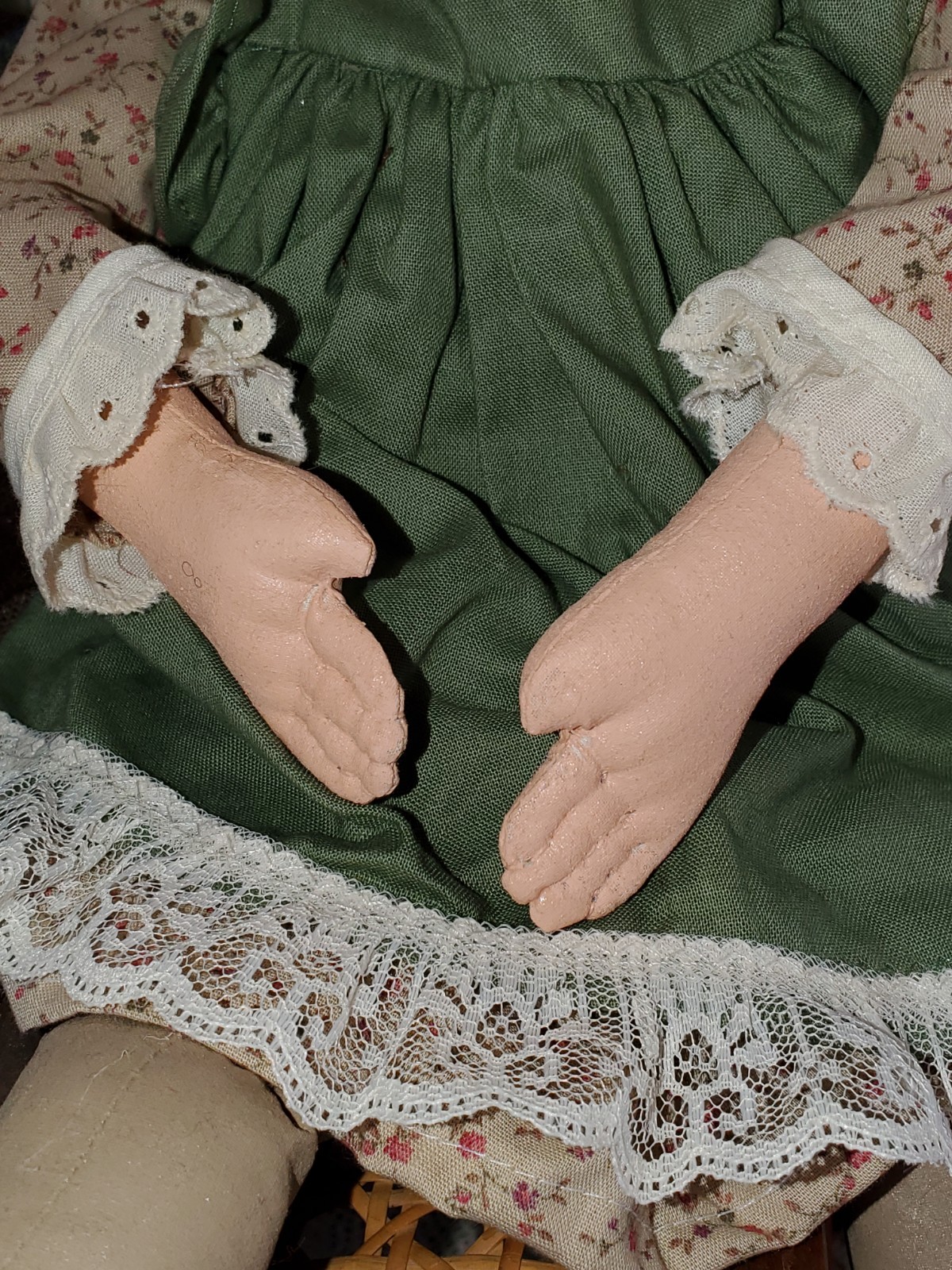 OOAK Folk Art Handmade 19” Paper Mache & cloth Twin dolls Sign Dorothy Shunke 09