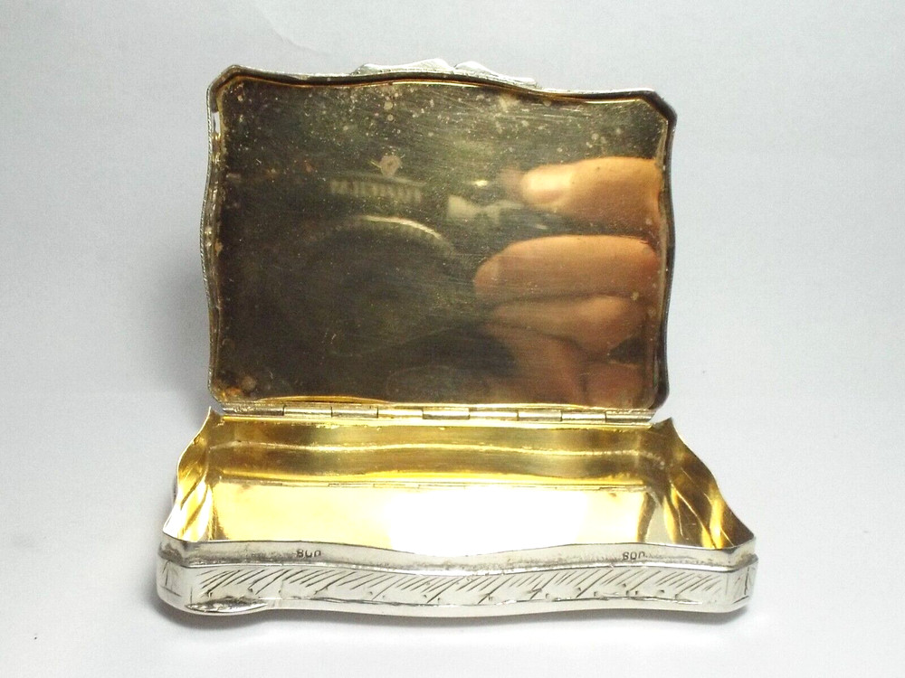 RARE ANTIQUE CONTINENTAL SOLID SILVER PIECED BOX, CASHEW BOX, c1900