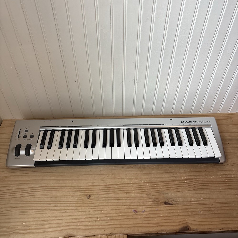 Please Read Working For Parts M-Audio Keystudio 49-Key MIDI Keyboard Controller