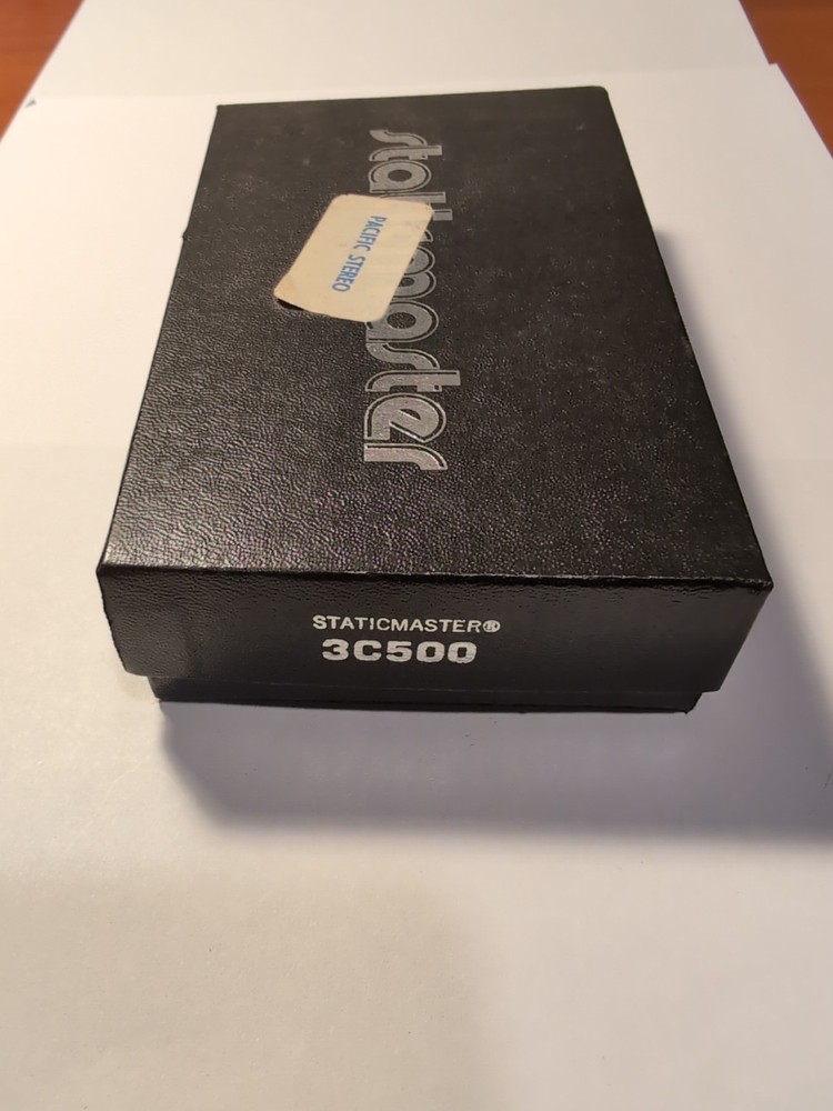 Vintage Staticmaster Static Elimination Brush - 3C500. (Dec. 1979)