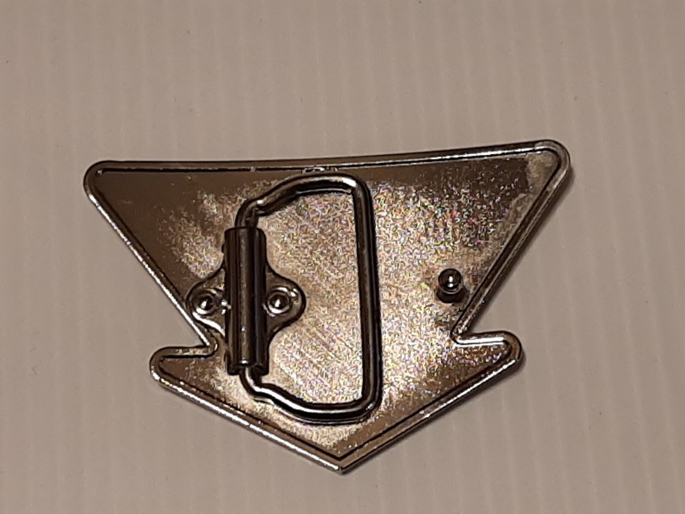 EMERGENCY EXIT UNZIP AND REMOVE Metal Belt Buckle