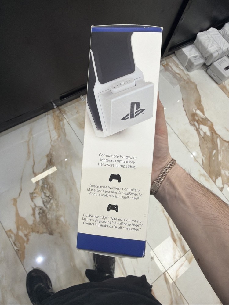 PowerA Twin Charging Station for Dualsense Wireless Controllers (NEW)