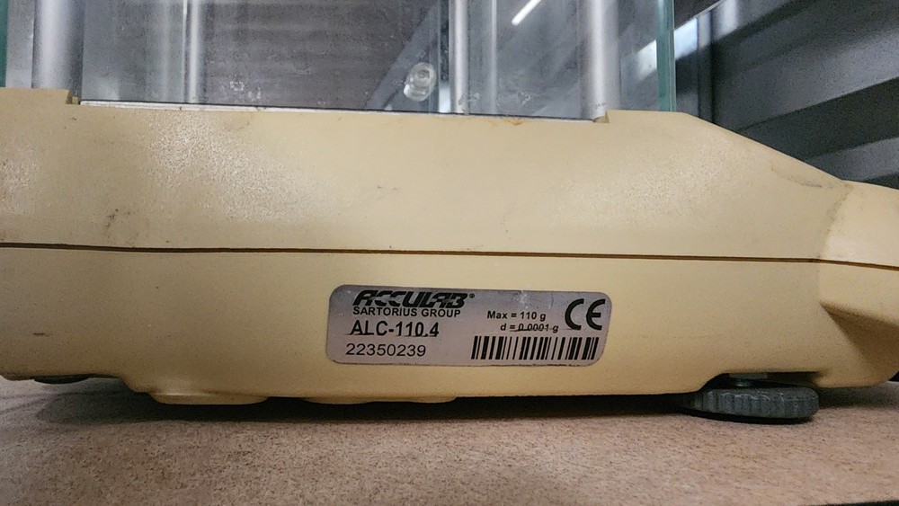 Acculab ALC-110.4 Analytical Balance Scale