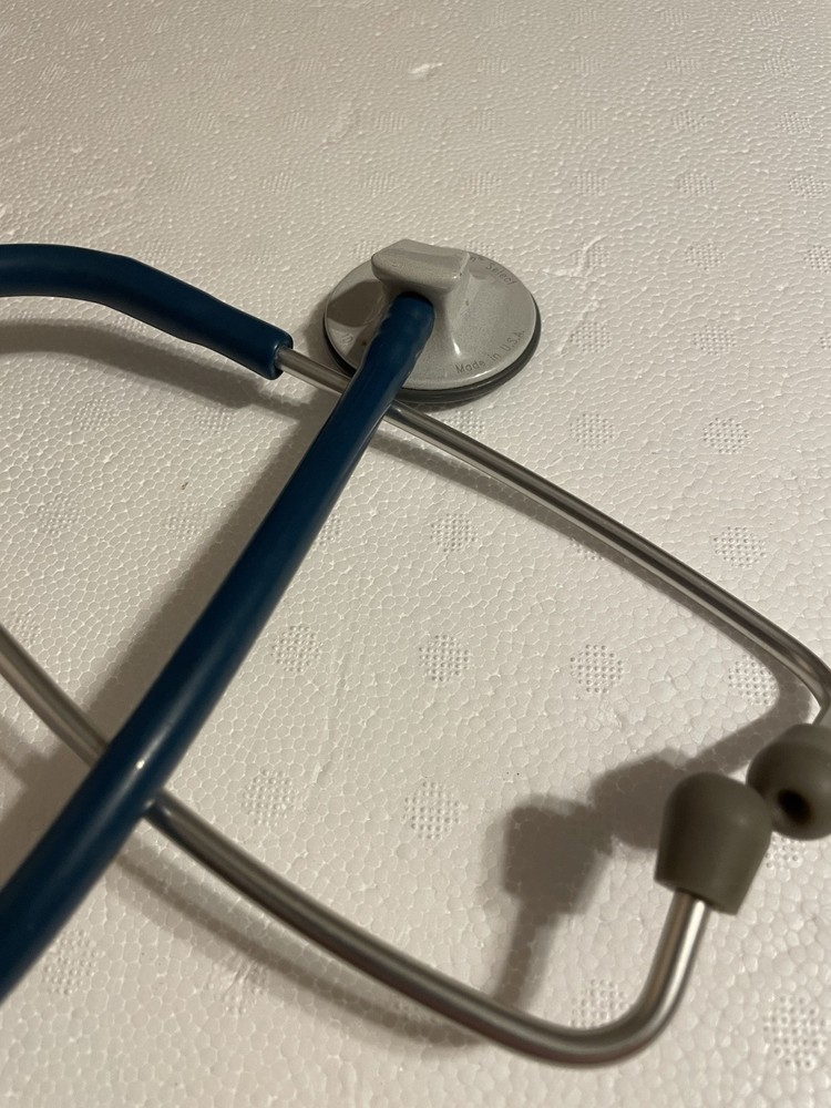 3M Littmann select Cardiology Diagnostic Stethoscope, Blue