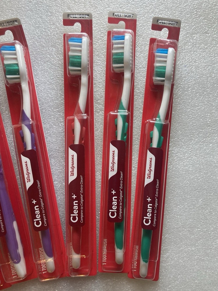 2018 WALGREENS CLEAN+ FULL SOFT TOOTHBRUSHES (6)