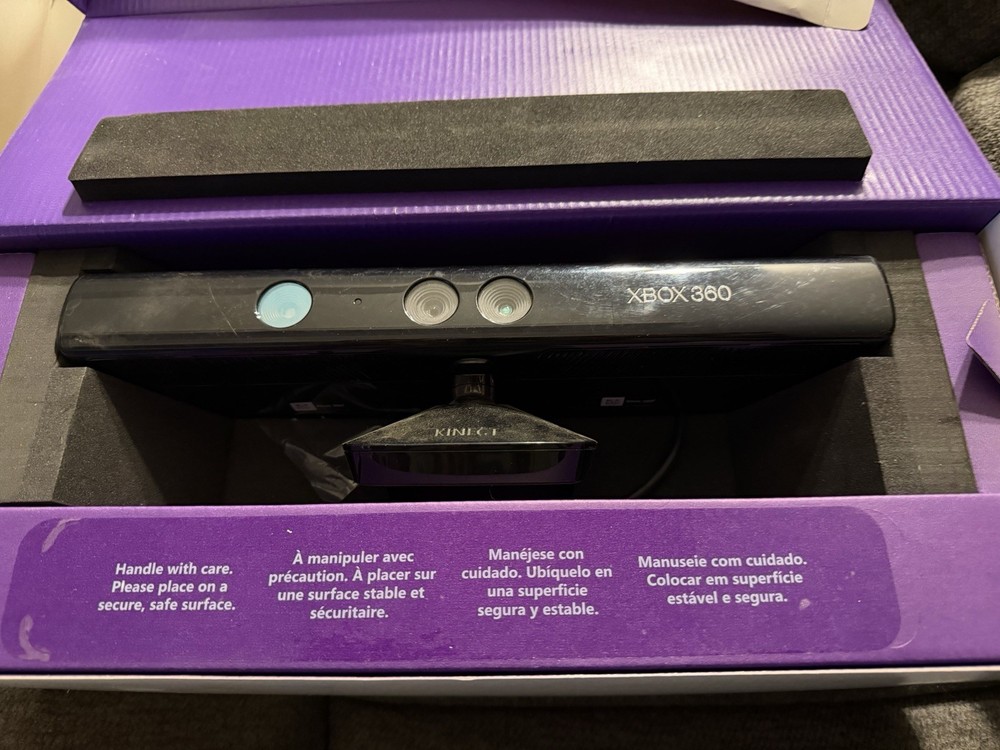 Microsoft Kinect Sensor For Xbox 360