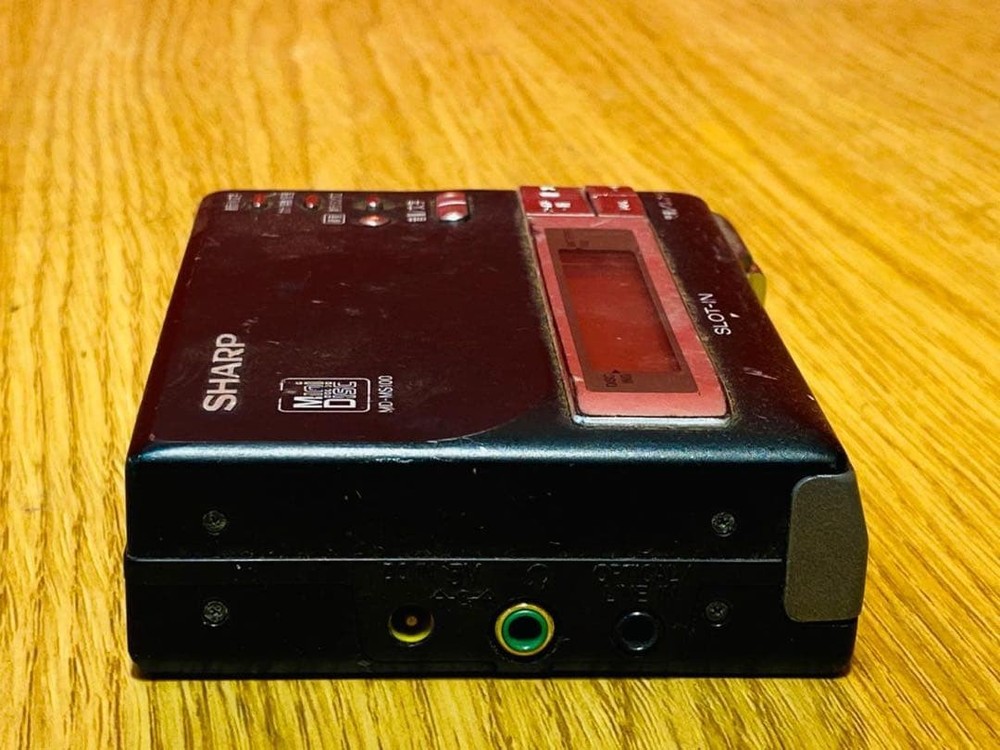 Sharp MD-MS100-B MD Portable Recorder Made In Japan Untested