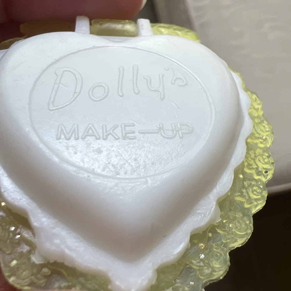 Vintage Dolly's Make-up Case Accessory Replacement Piece