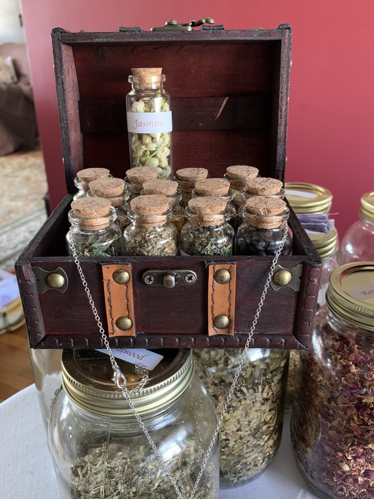 Customizable Herbs, 12 bottle, Skeleton Key, Sachets, & Spoon 60 QUALITY Options