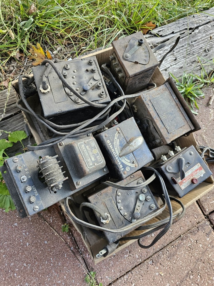 Lot Vintage Electric Model Train Transformers
