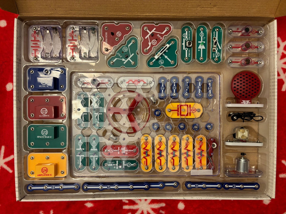 Elenco Snap Circuits SC300 Electronics Kit - Tested - Complete - VGUC