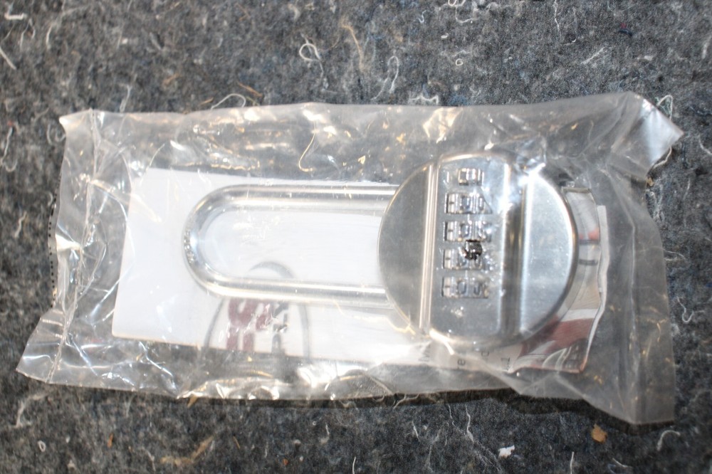 VAULT LONG SHACKLE RESETTABLE COMBINATION PADLOCK