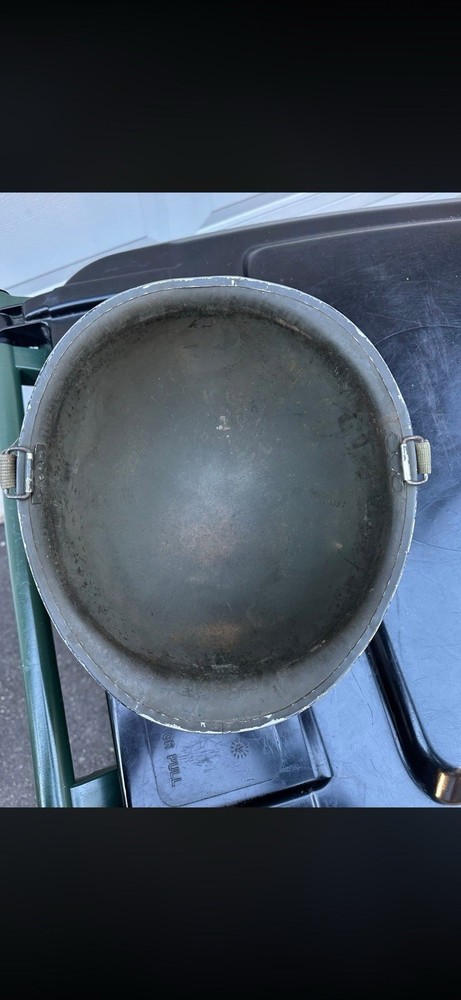 WW2 SCHLUETER M-1 HELMET - PAINTED CAPTAIN BARS