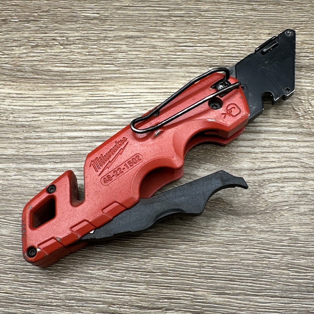 Milwaukee 48-22-1502 Utility Knife - Red