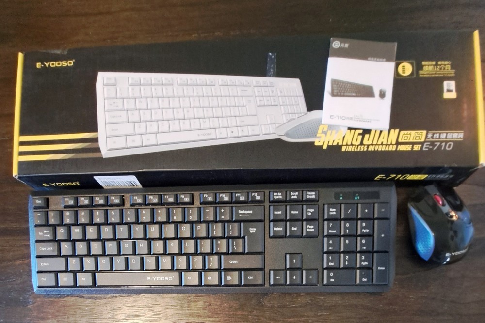 E-Yooso E-710 Wireless Mute slim Membrane Keyboard Mouse Combo