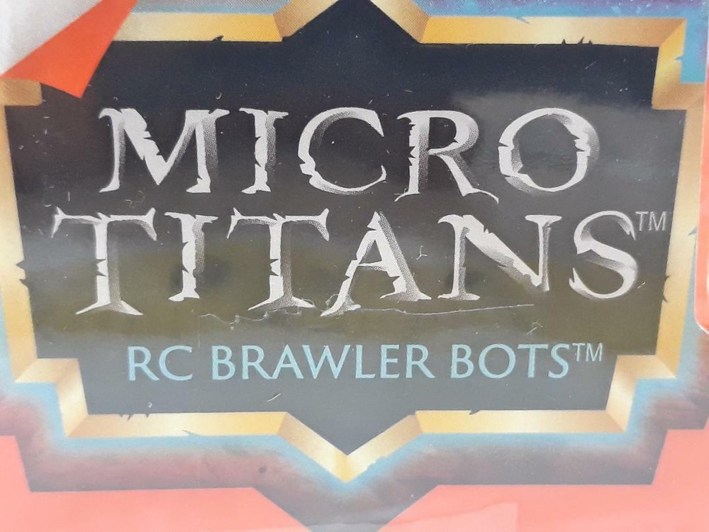 HexBug Micro Titans Rc Brawler Bots Knight NEW