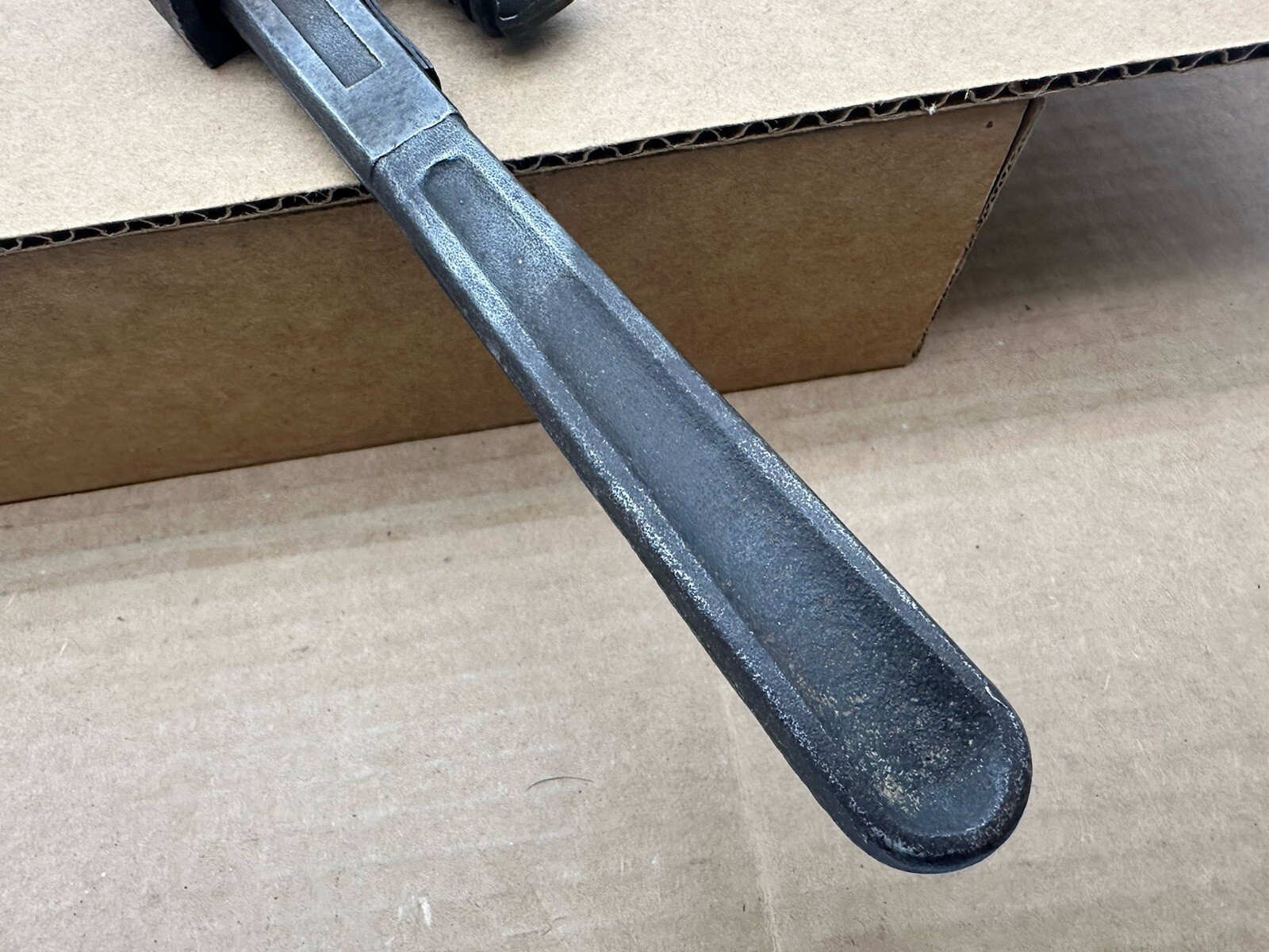 Vintage WORTH #10 Pipe Wrench 9"Heavy Duty Great Wrench Made In USA Good Shape