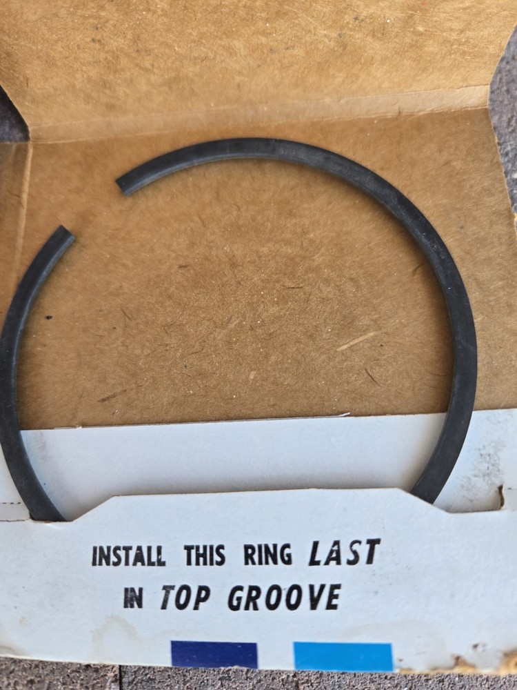 Wisconsin Oem Ring Set .020 Pn#DR31CS-20. For 1 Piston.